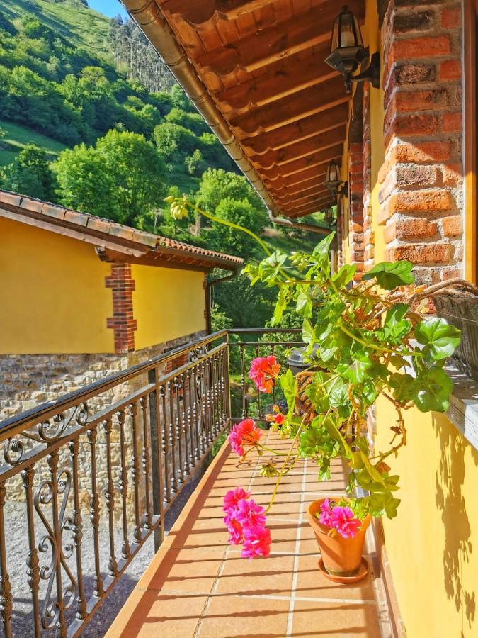 Carroceu Rural Apartment Cangas de Onis Exterior photo