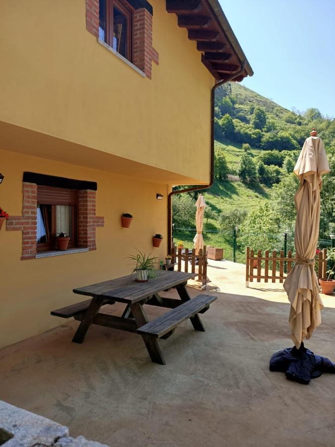Carroceu Rural Apartment Cangas de Onis Exterior photo