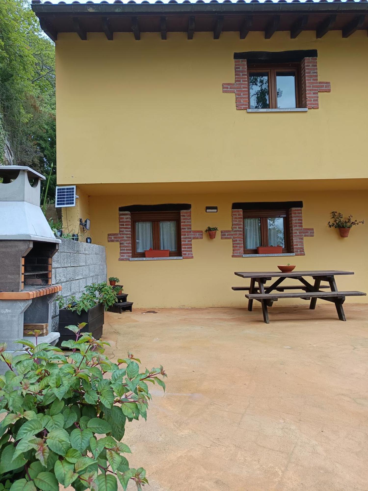 Carroceu Rural Apartment Cangas de Onis Exterior photo
